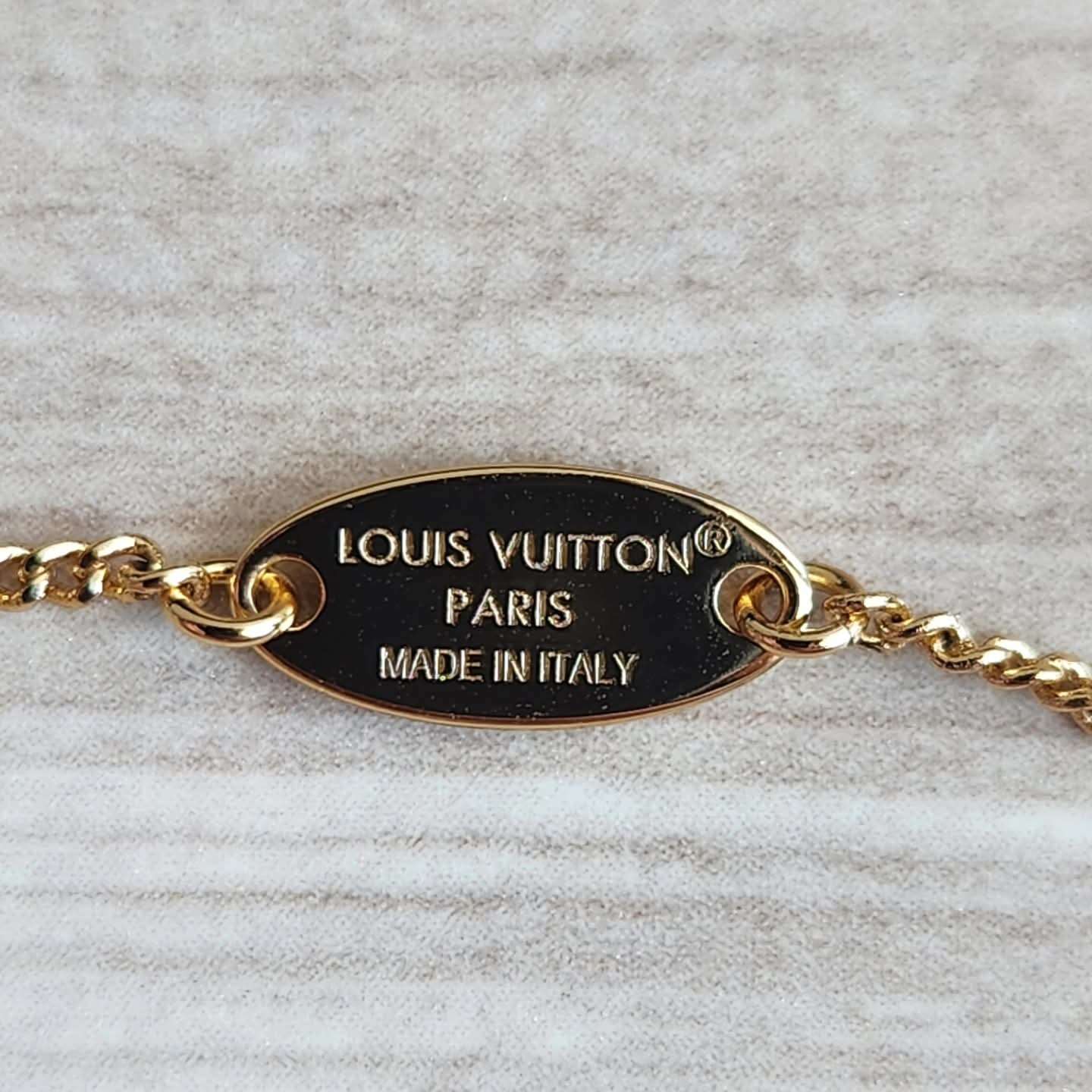Louis Vuitton Nahrdelnik