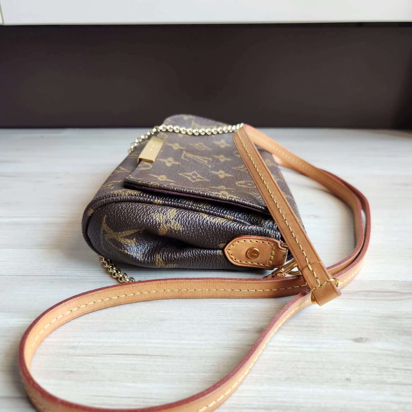 Louis Vuitton Favorite PM