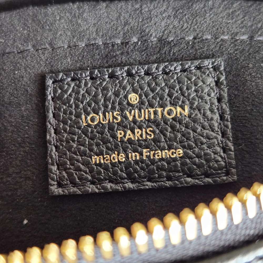 Louis Vuitton Papillon BB