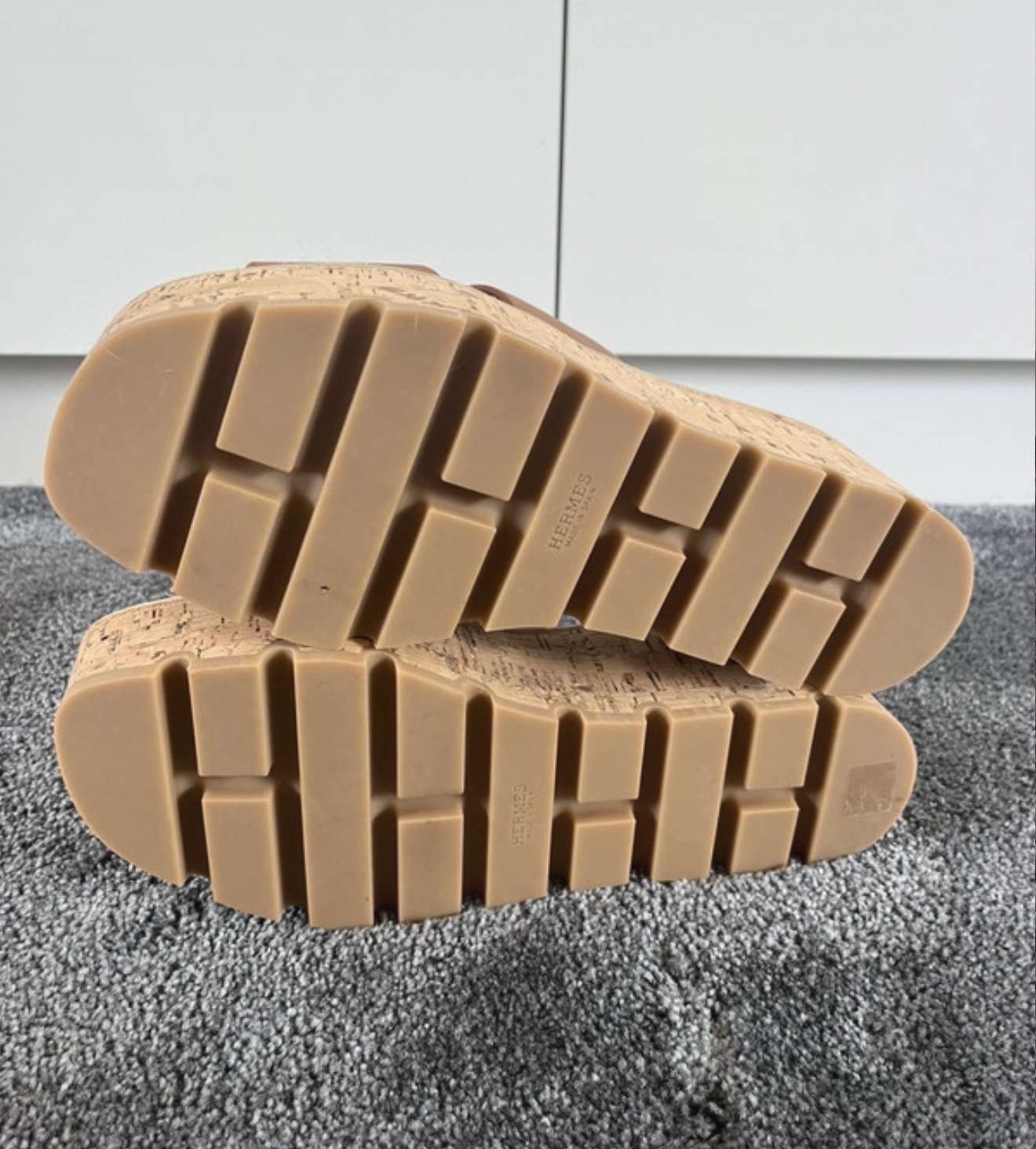 Hermes sandalky