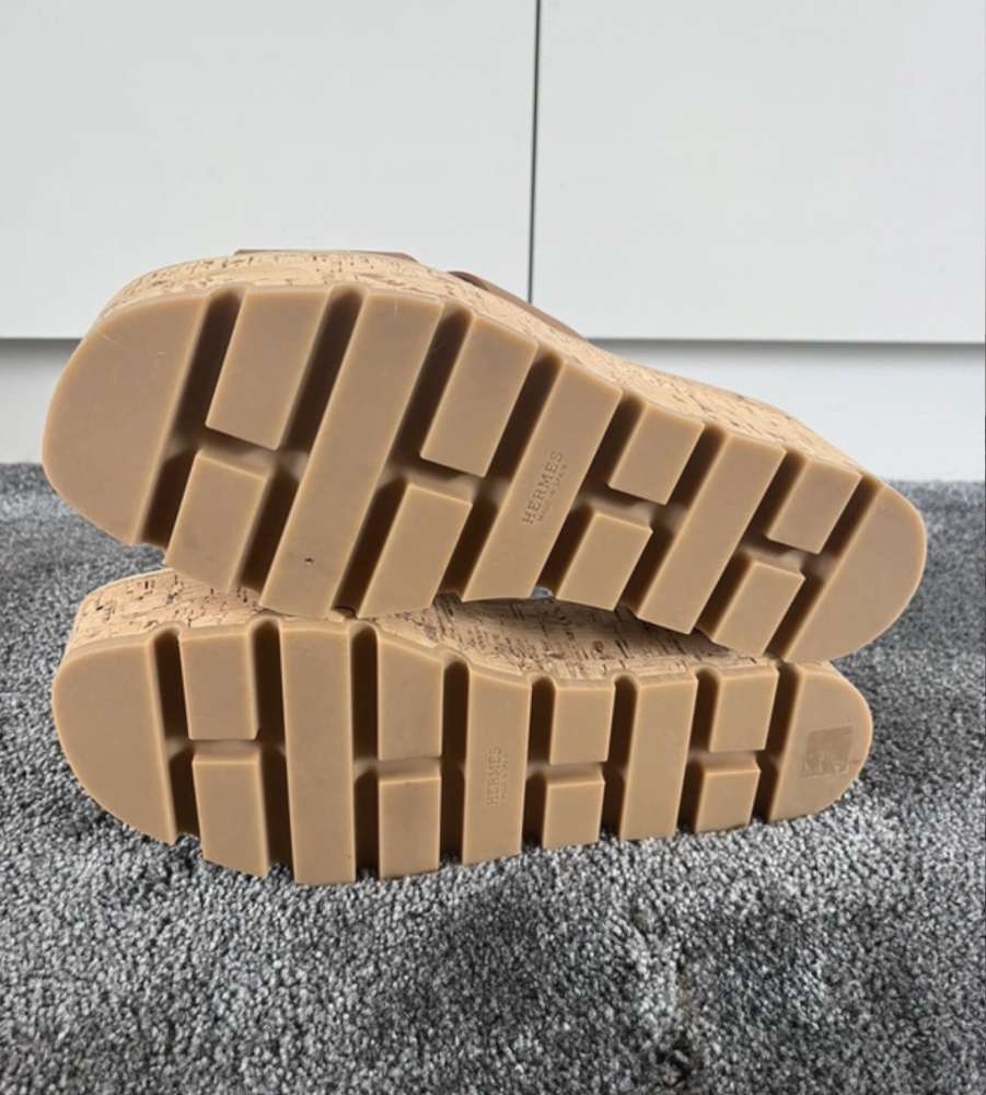 Hermes sandalky