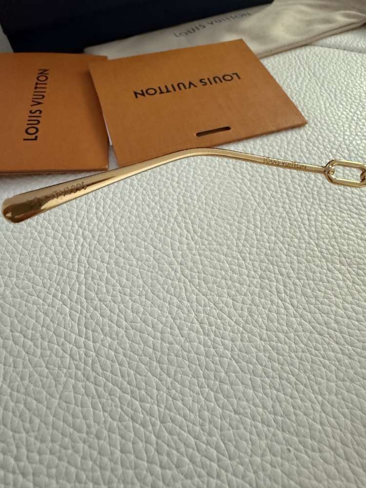 Slnečné okuliare Louis Vuitton Jewel Low Cat Eye