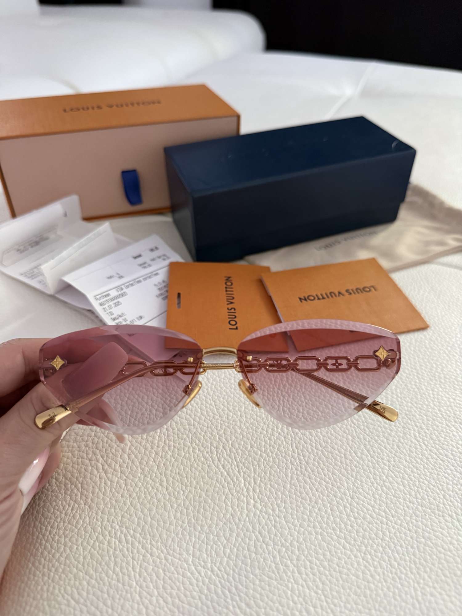 Slnečné okuliare Louis Vuitton Jewel Low Cat Eye
