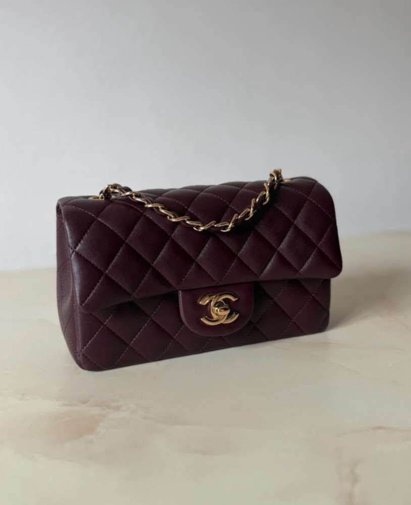 Chanel mini