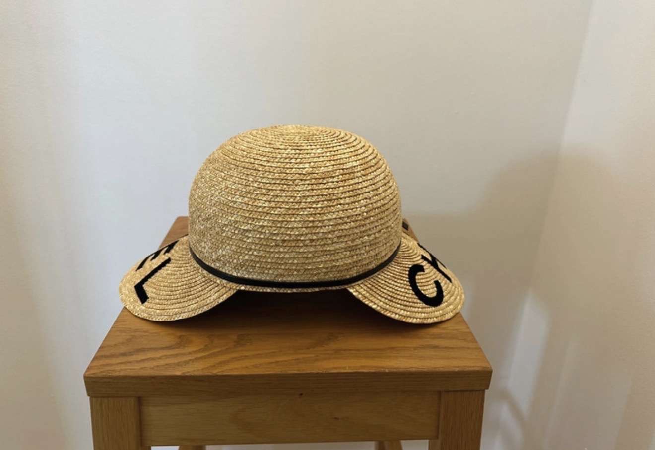 Chanel klobuk/silt