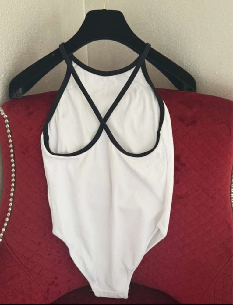 Chanel body alebo plavky