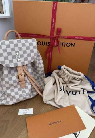 https://vipluxury.sk/Louis Vuitton ruksak
