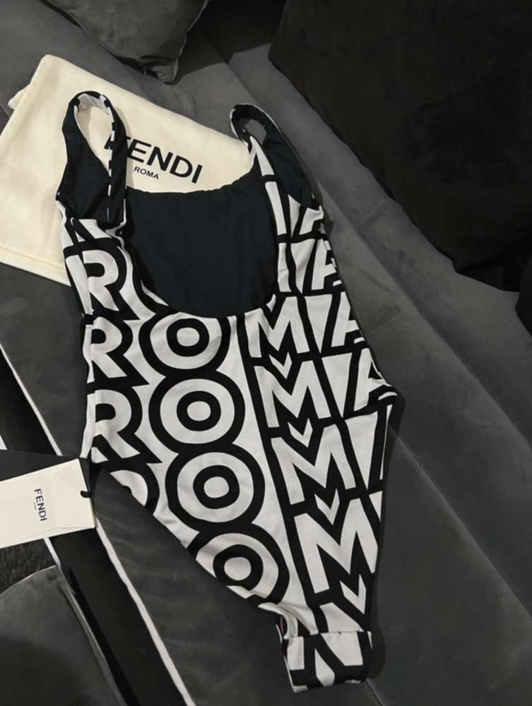 Fendi plavky