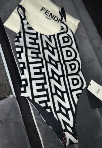 https://vipluxury.sk/Fendi plavky