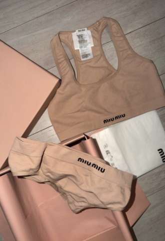 https://vipluxury.sk/Miu miu set