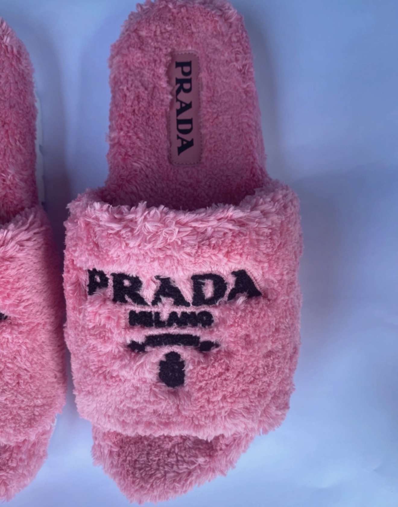 Prada šľapky