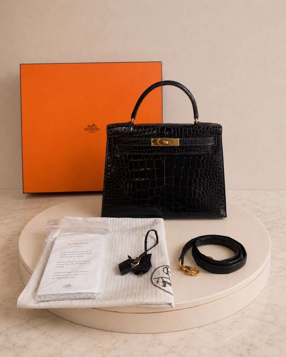 Hermès Kelly 28 Alligator Black GHW