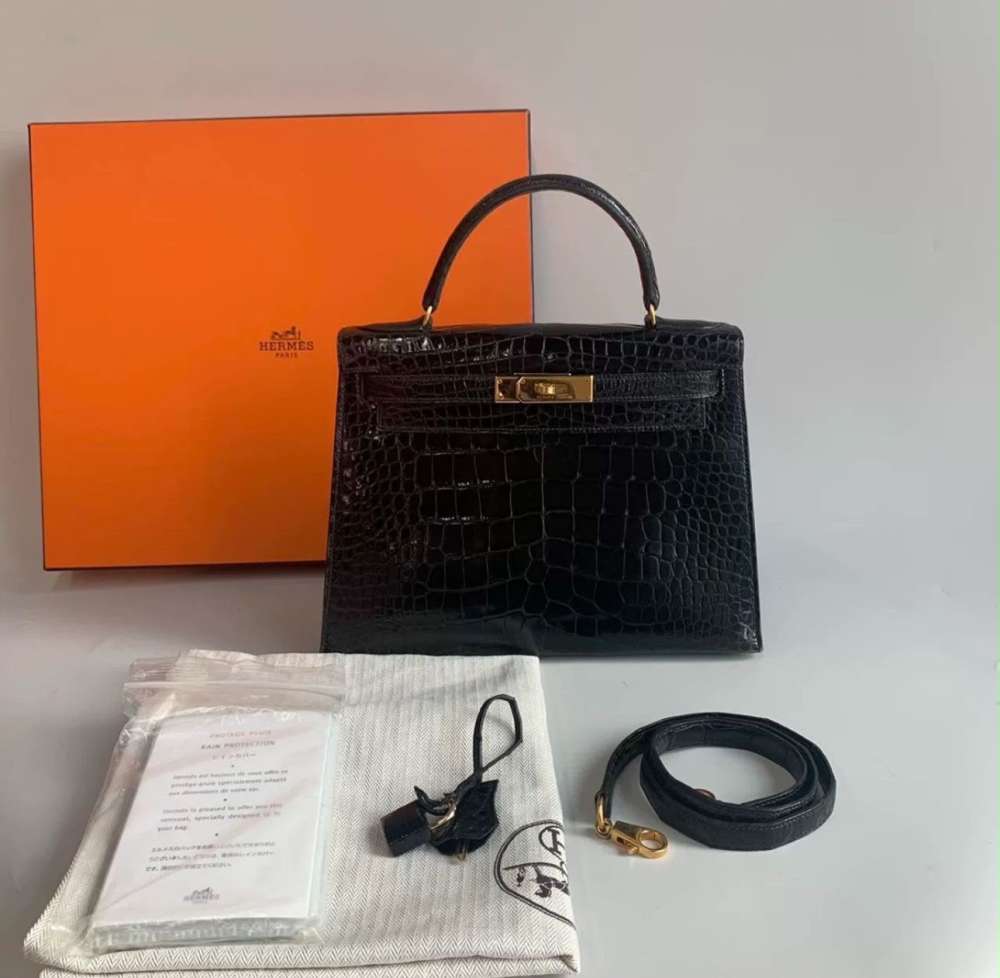 Hermès Kelly 28 Alligator Black GHW