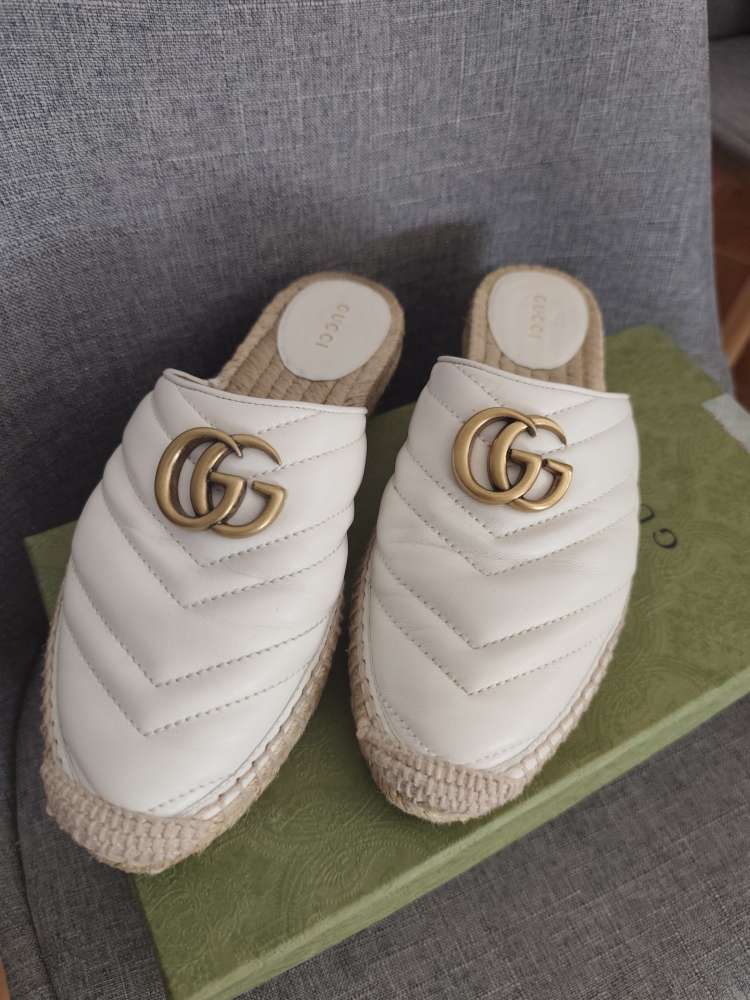 Gucci marmont White