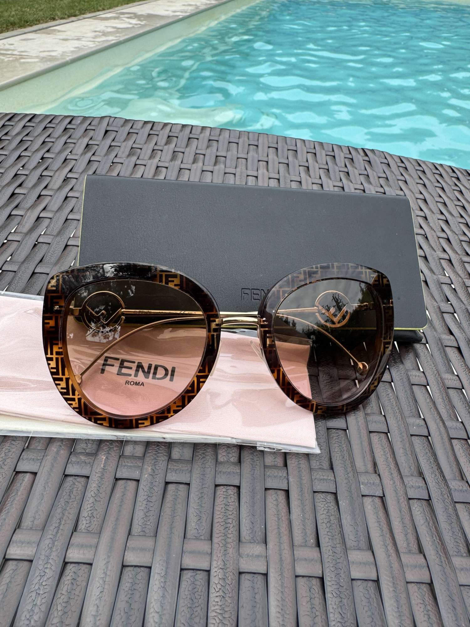 Fendi okuliare