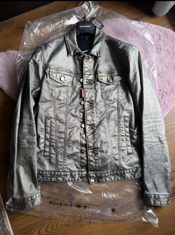 DSQUARED2 metalic effekt riflova bunda
