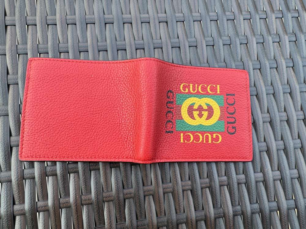 Panska penazenka Gucci