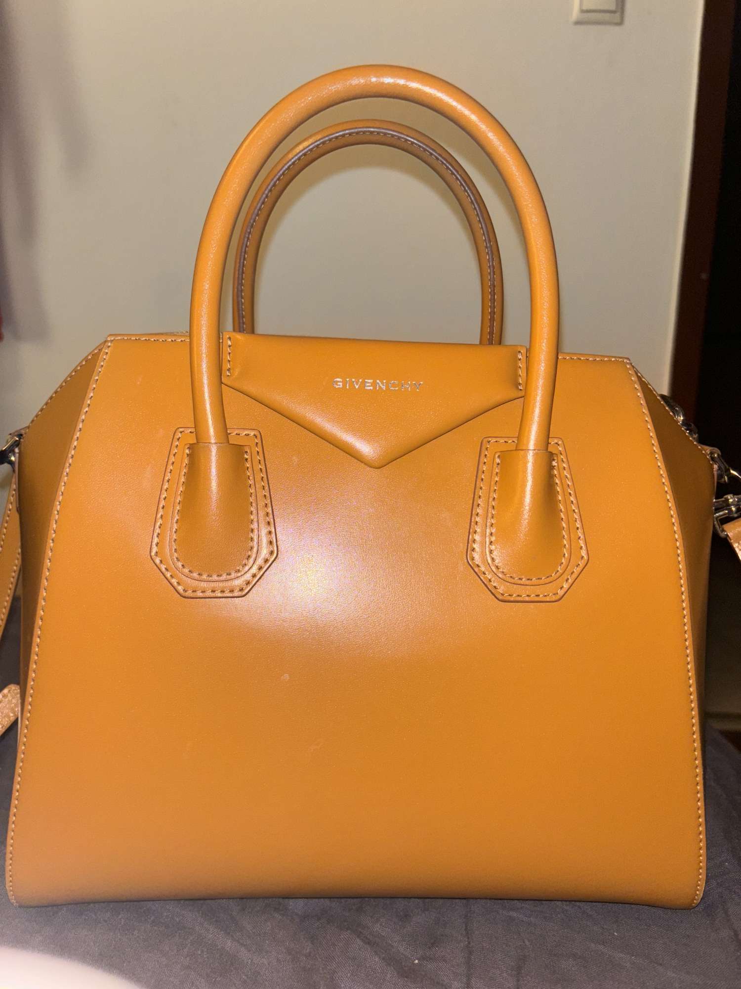 Givenchy Antigina caramel color