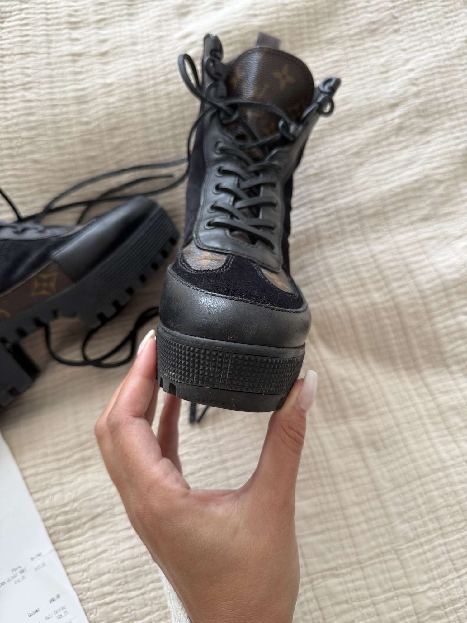 Louis Vuitton Laureate Desert Boot