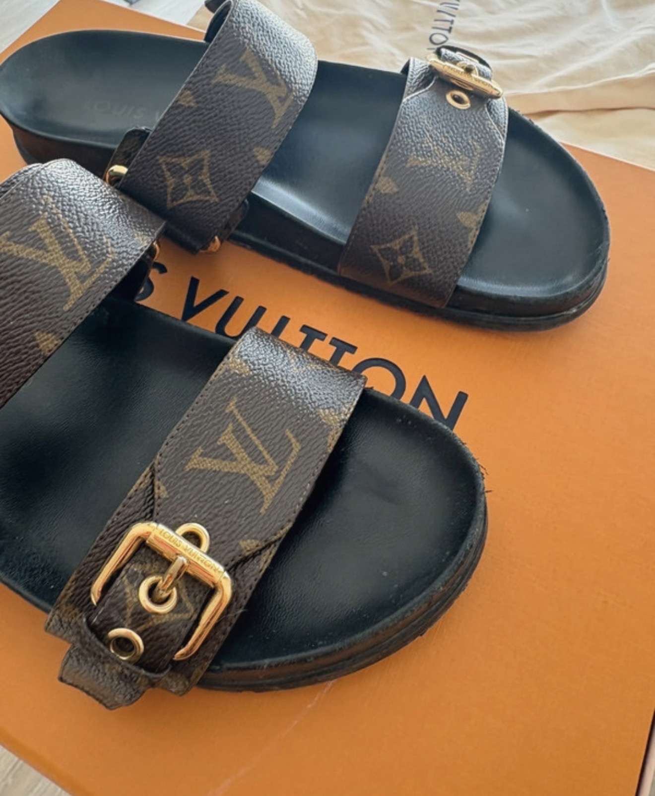 Louis Vuitton šľapky
