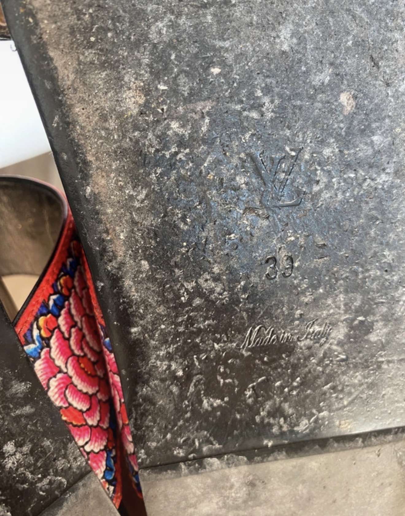Louis Vuitton šľapky