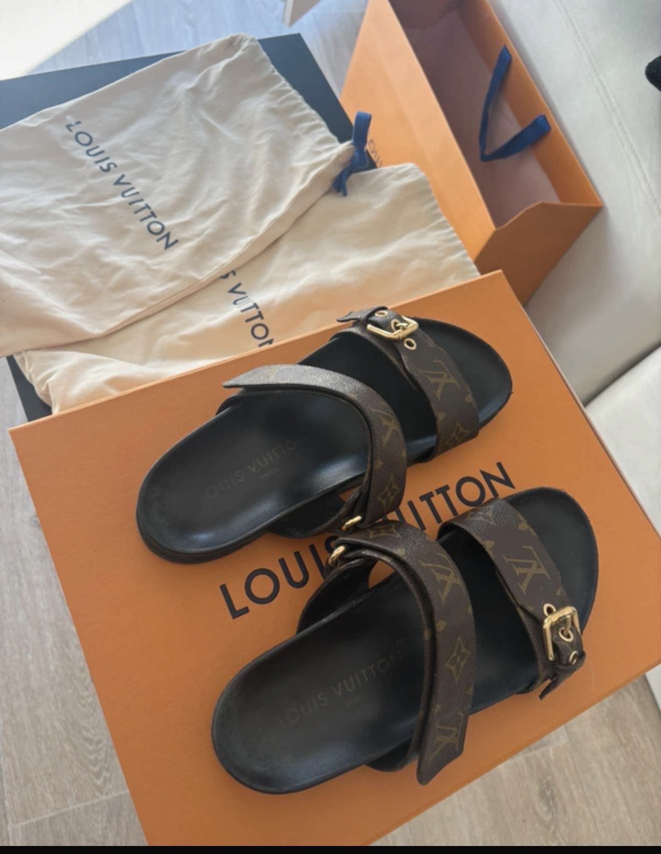 Louis Vuitton šľapky