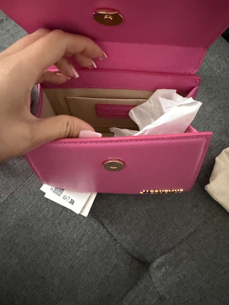 Jacquemus Kabelka