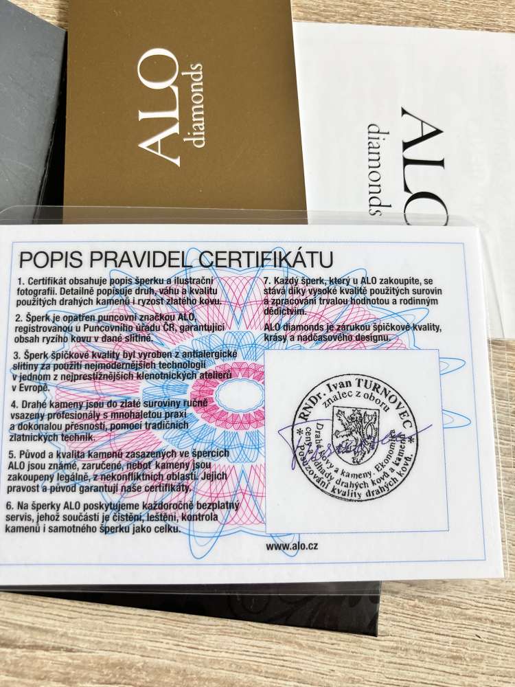 ALO DIAMONDS prívesok biele zlato, diamanty a retiazka značky Klenota