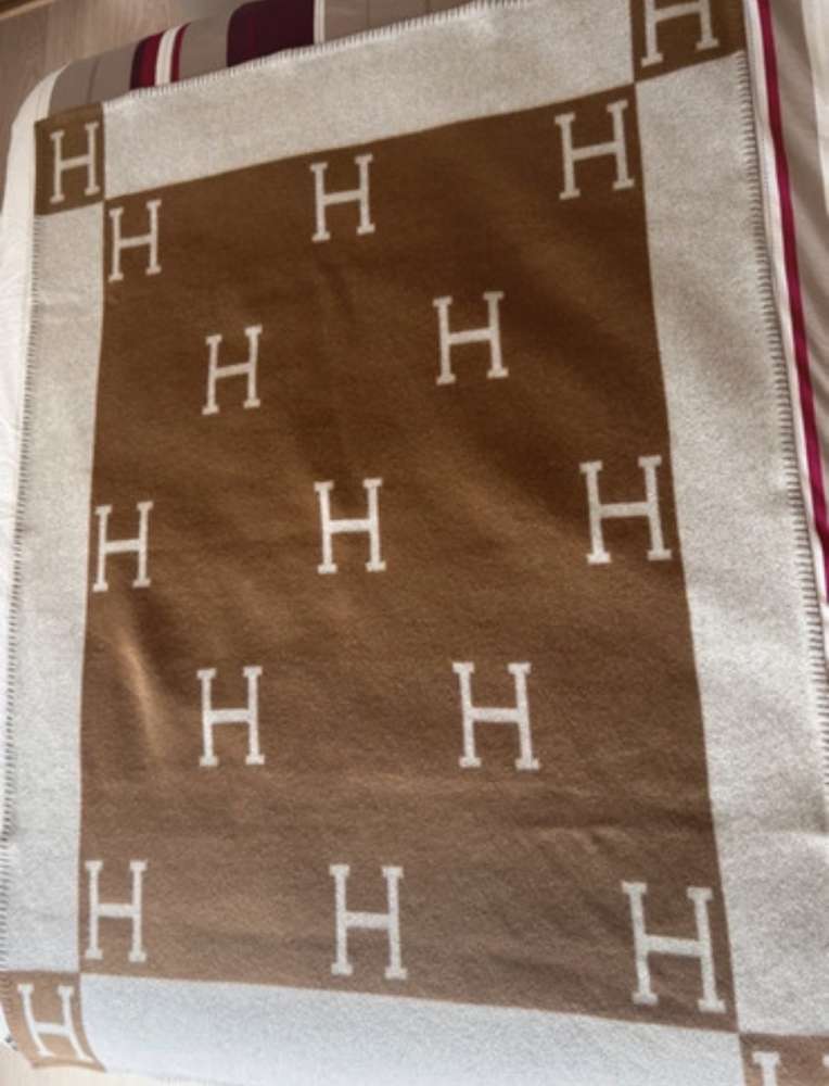 Hermes deka