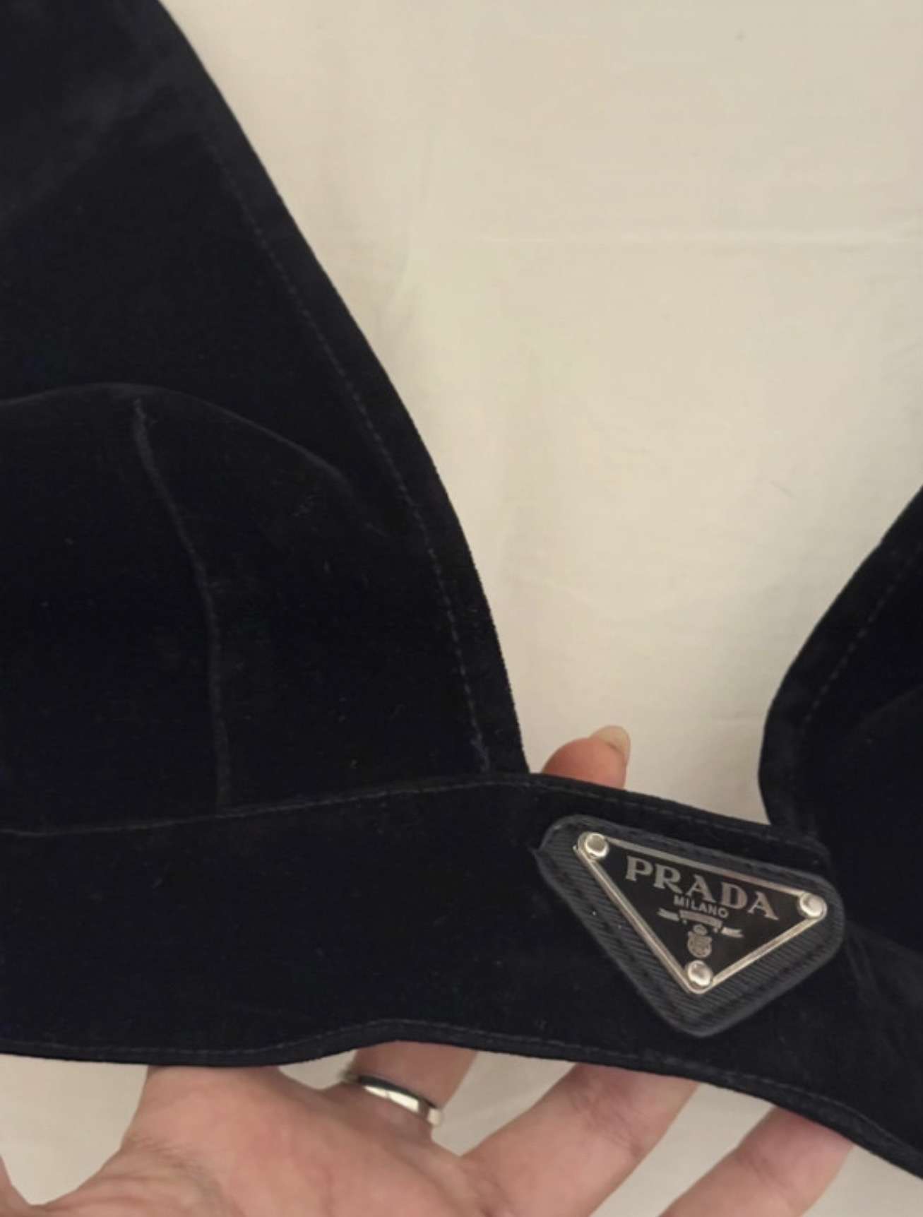 Prada podprsenka