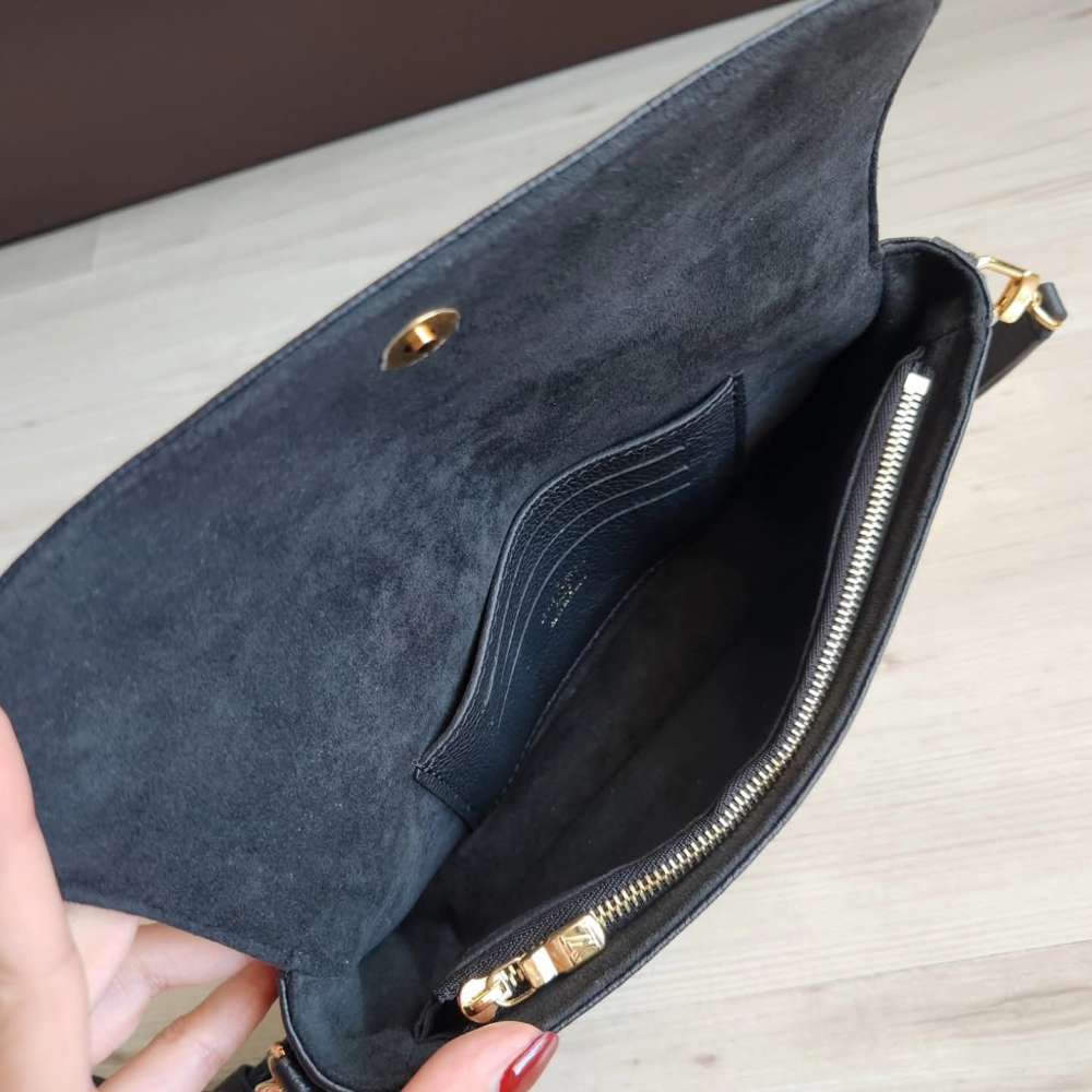 Louis Vuitton Ivy
