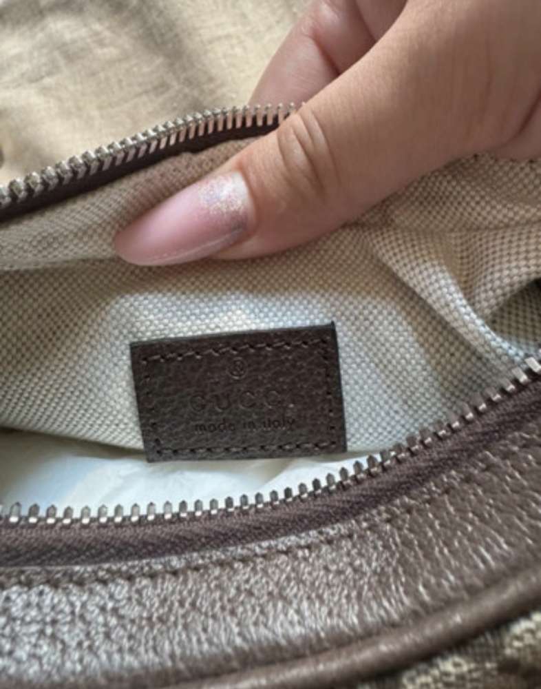 Gucci Attache