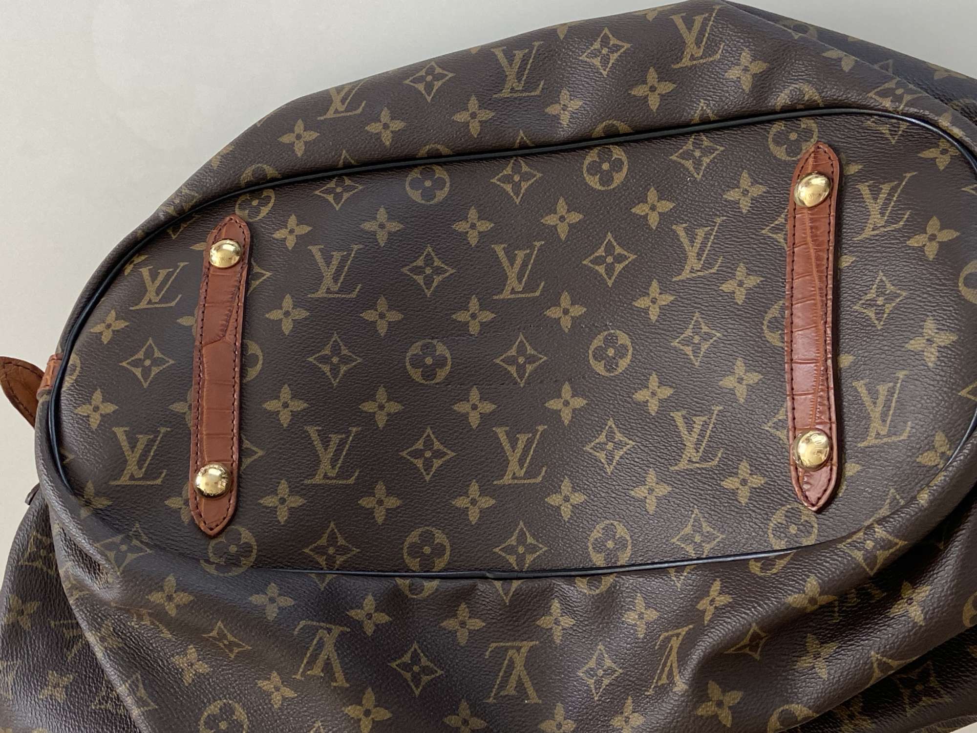 Louis Vuitton Mahina