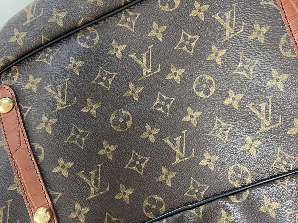 Louis Vuitton Mahina