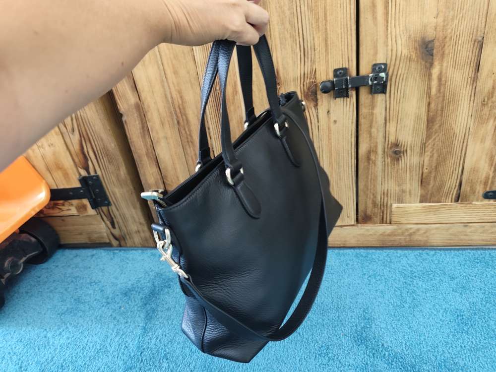 Gucci Bamboo leather black