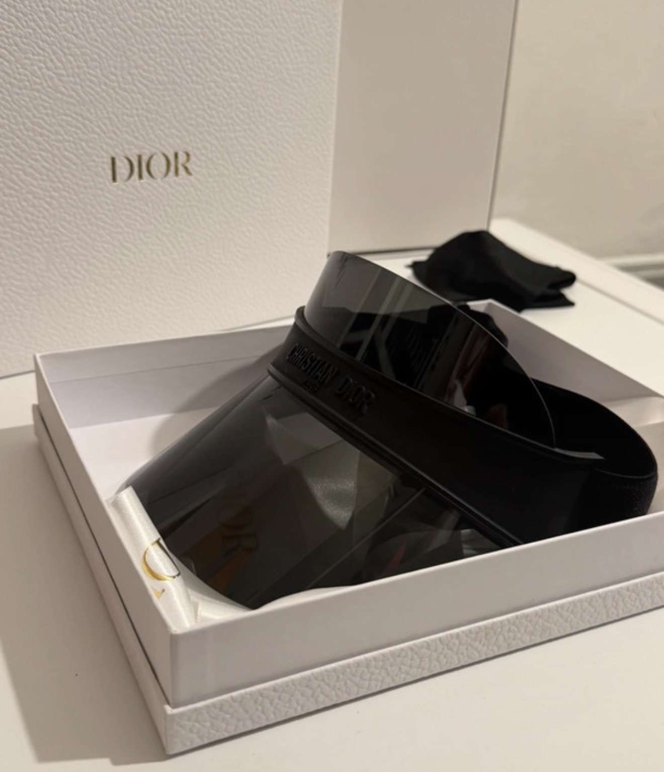 Dior silt