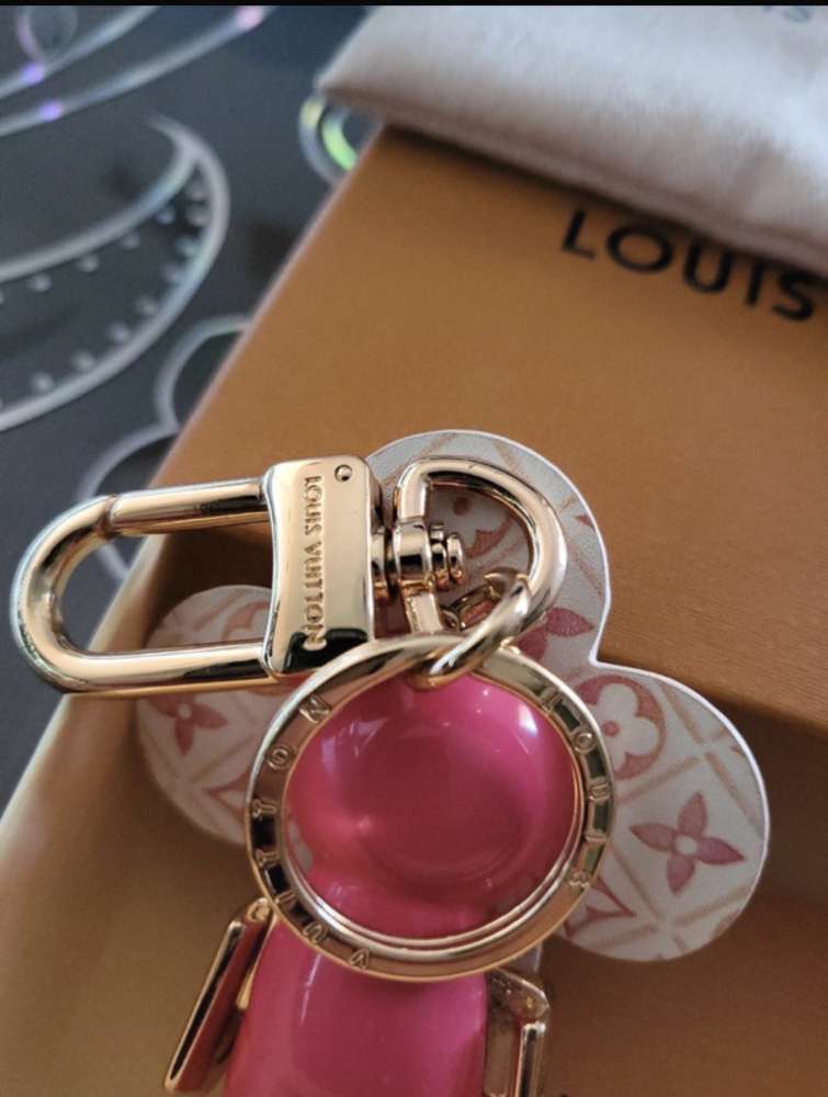 Louis Vuitton kľúčenka