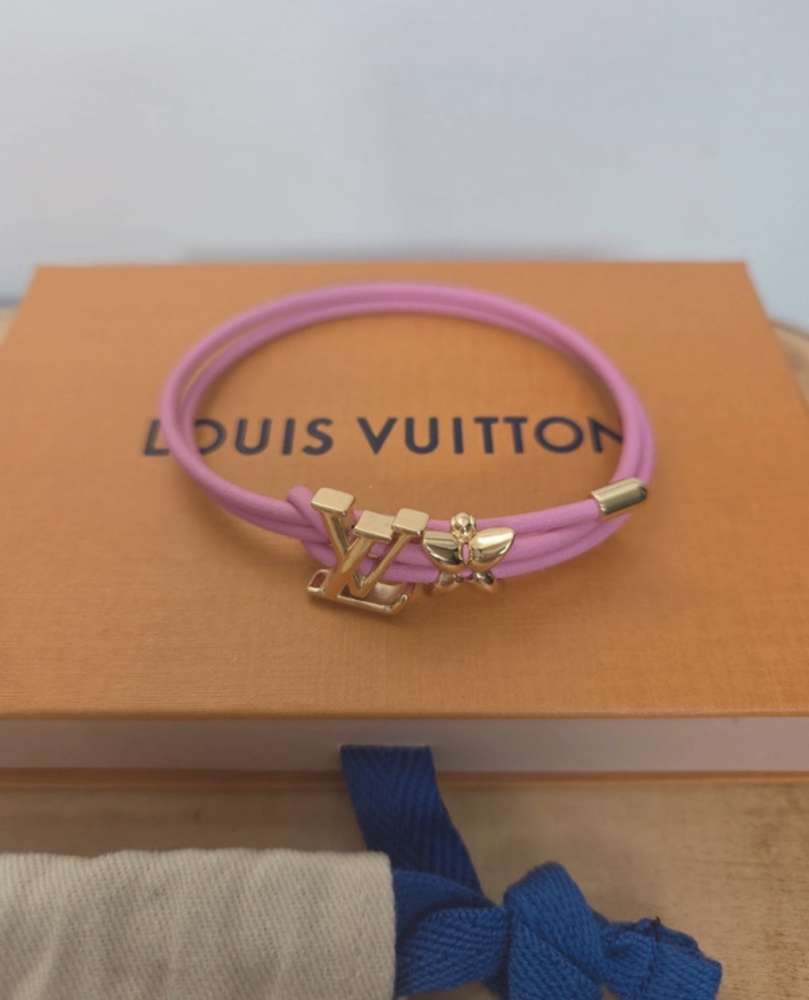 Louis Vuitton náramok