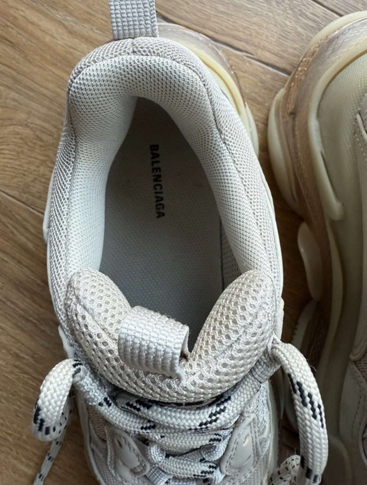 Balenciaga triple s