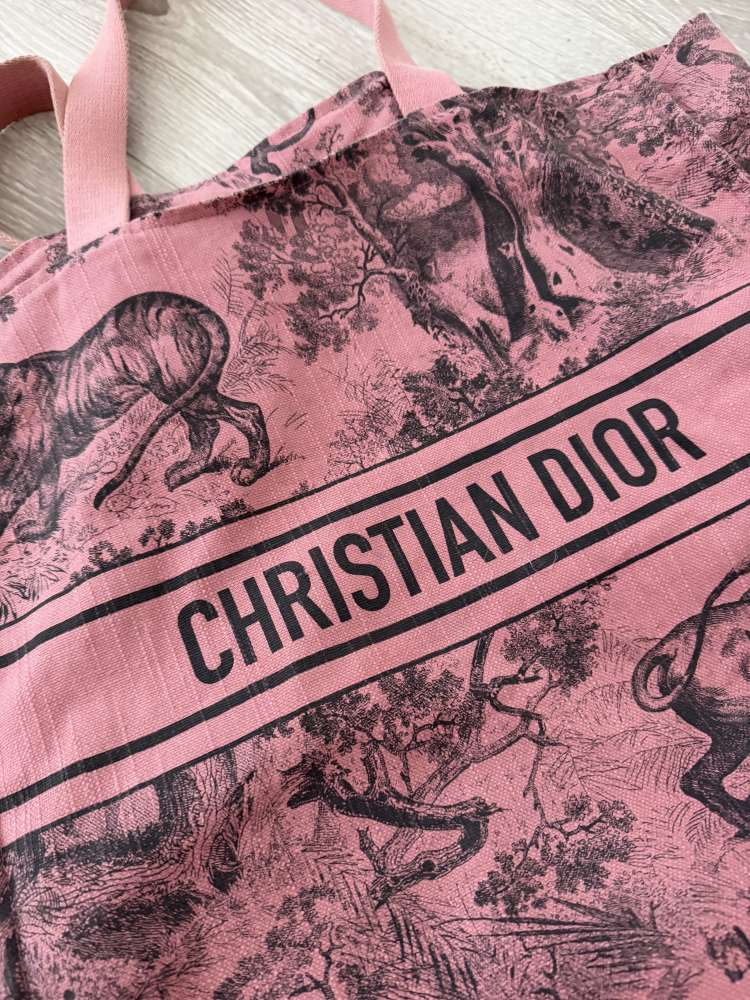 Dior taška