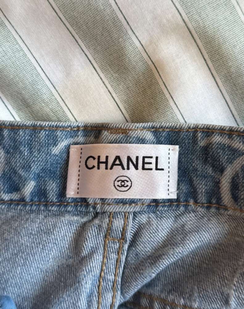 Chanel rifle