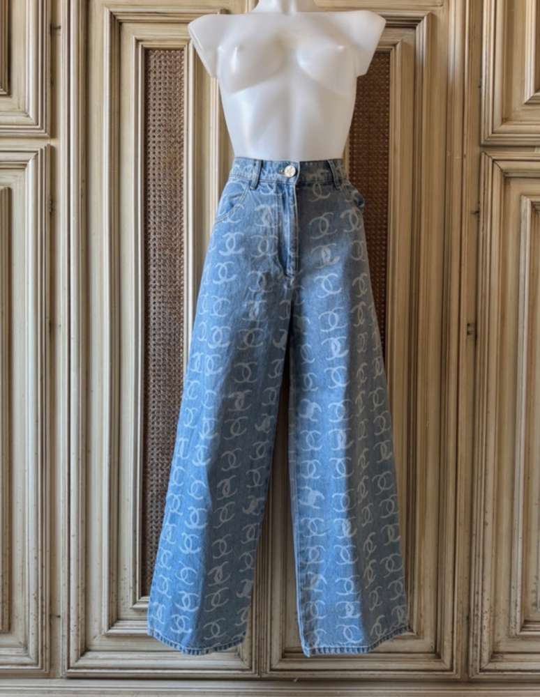 Chanel rifle