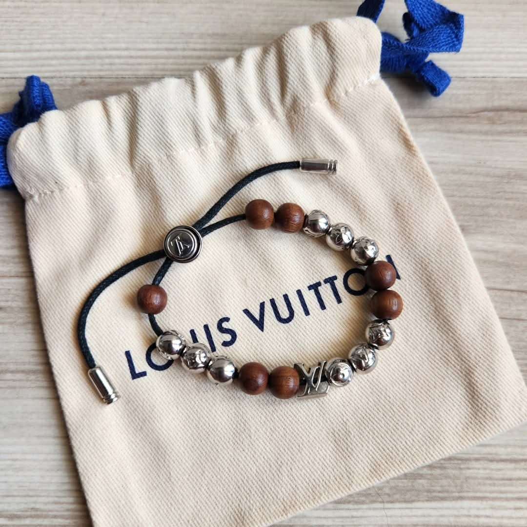 Louis Vuitton Naramek