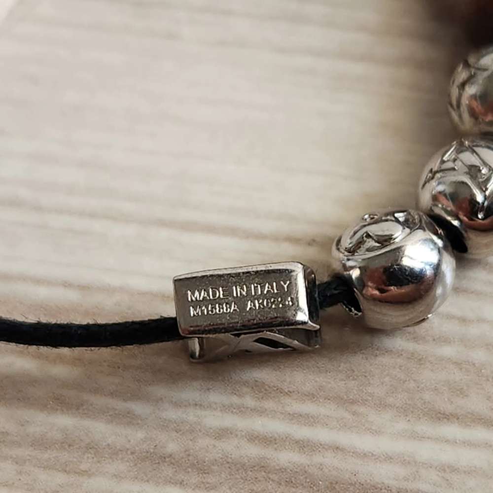 Louis Vuitton Naramek