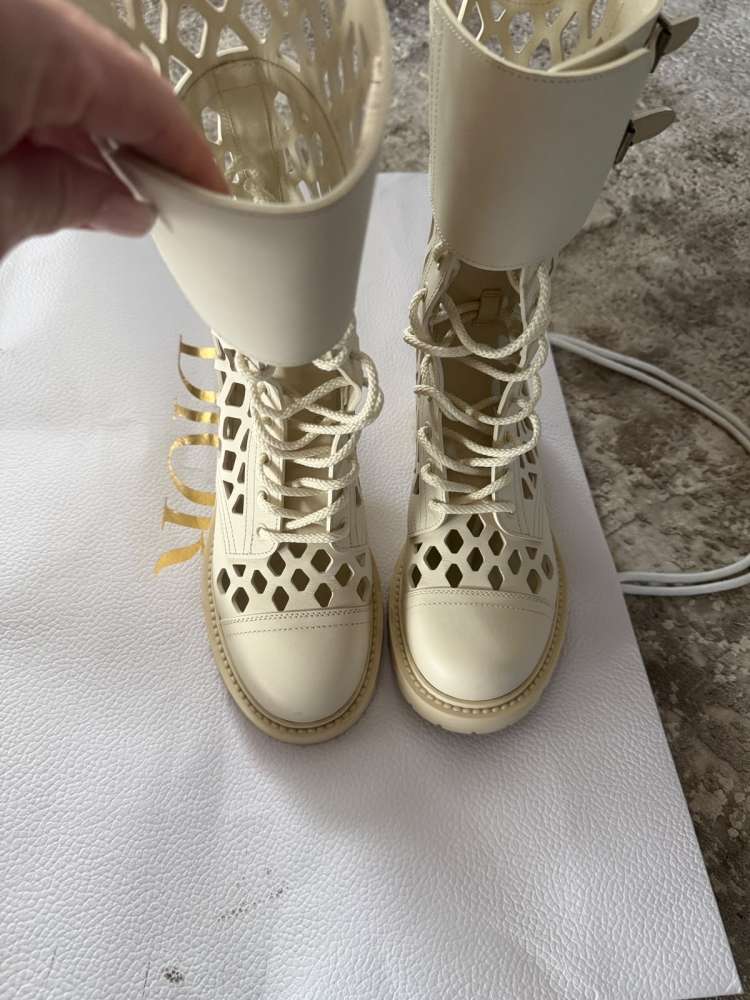 Dior čižmy