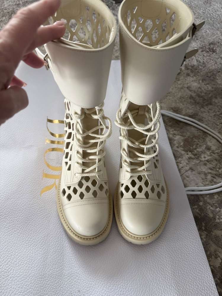 Dior čižmy