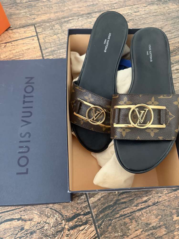 Louis Vuitton šlapky