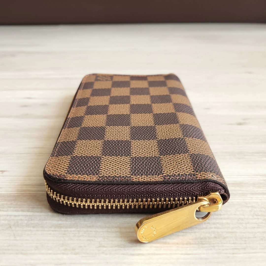 Louis Vuitton Zippy Compact