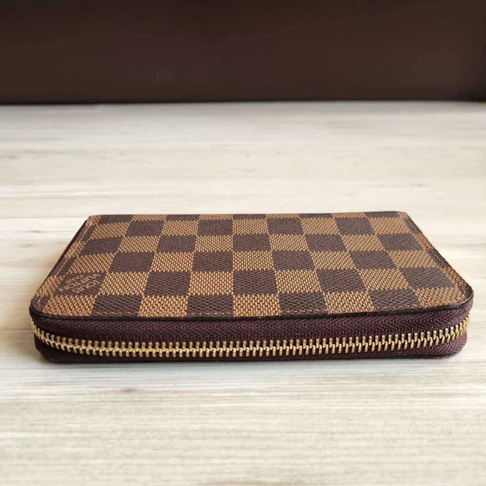 Louis Vuitton Zippy Compact