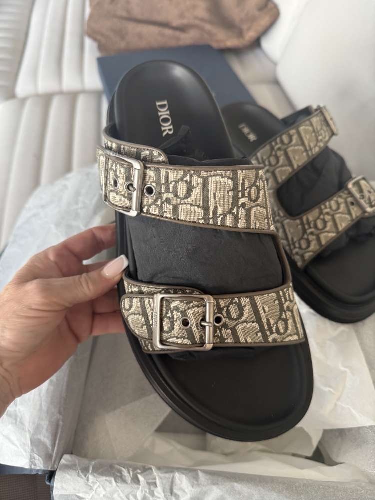 Dior slapky